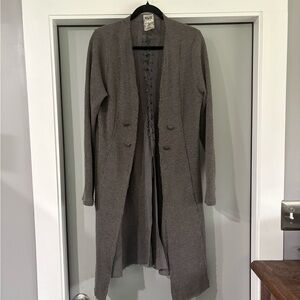 Vocal cardigan